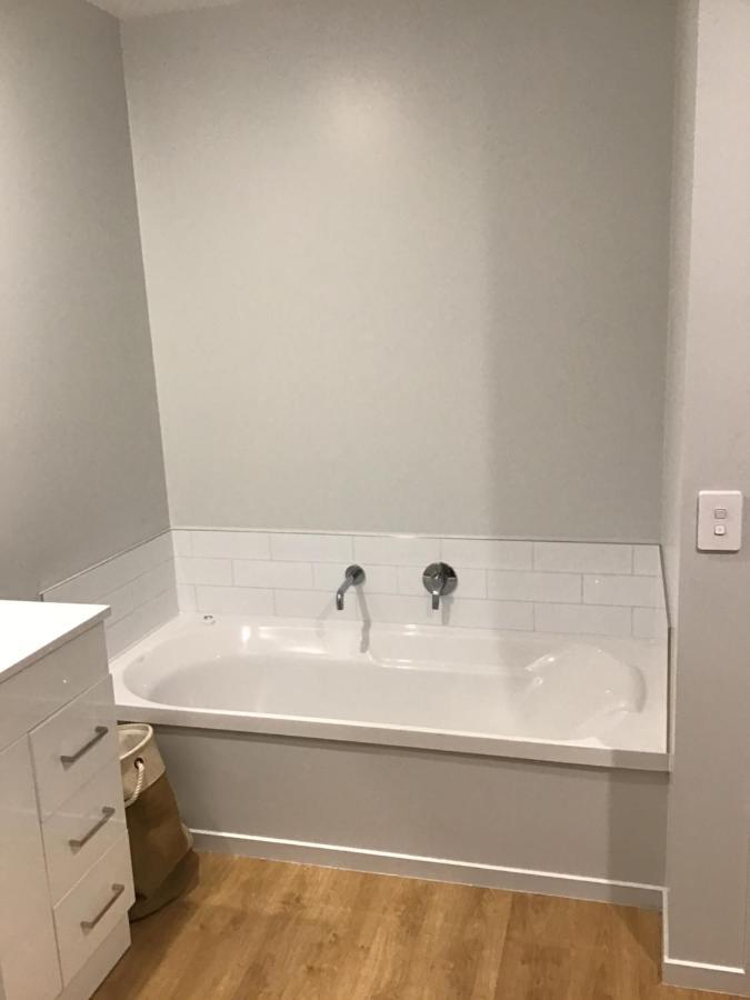 Cromwell Retreat Villa Екстериор снимка
