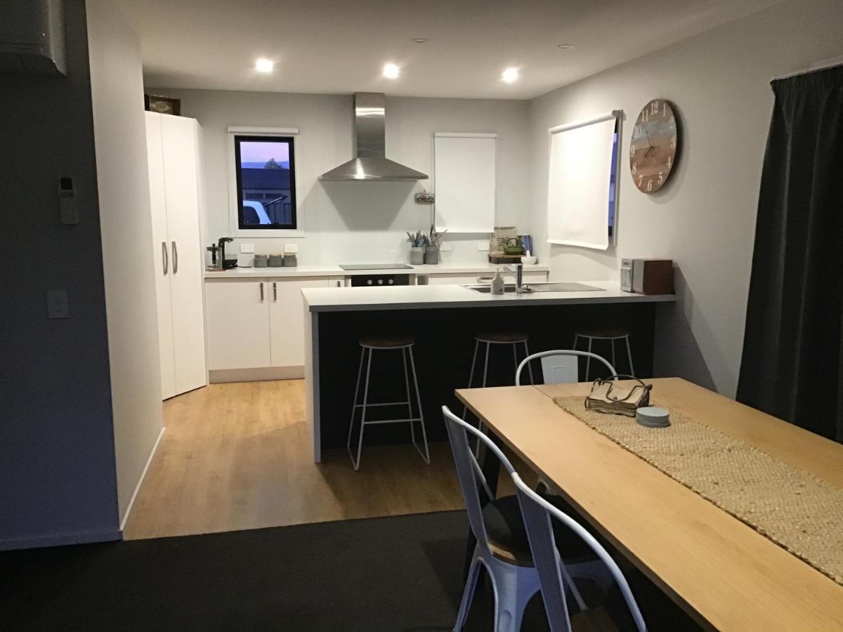 Cromwell Retreat Villa Екстериор снимка