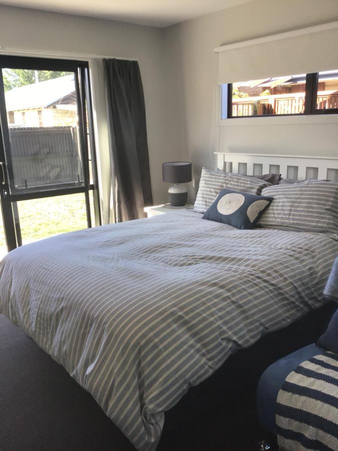 Cromwell Retreat Villa Екстериор снимка